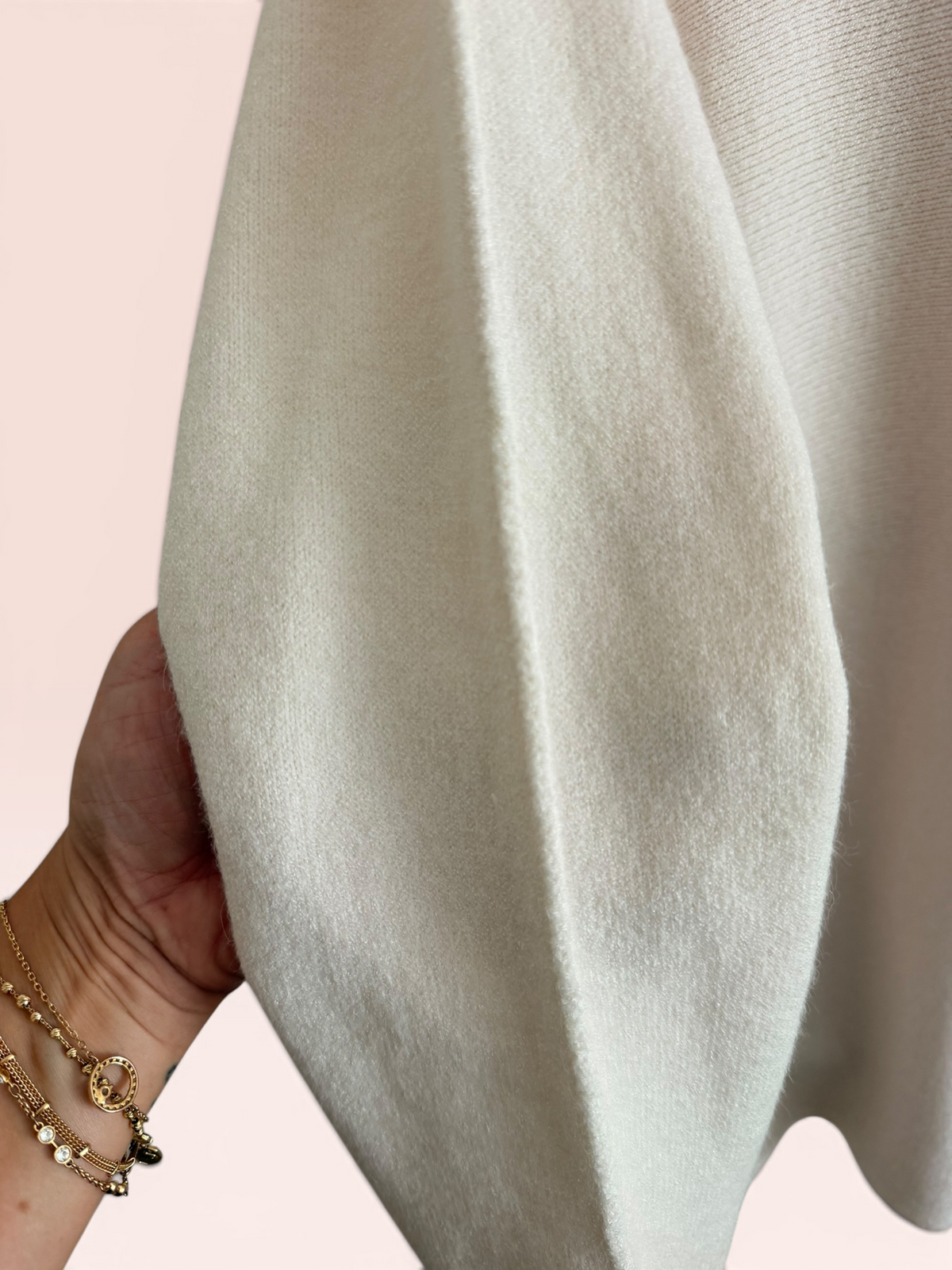 Pull Col V Oversize beige - Taille Unique (44 au 52)